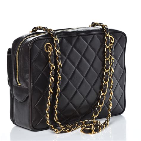 chanel badlaken|Chanel lambskin bag.